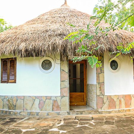 Hotel Sport Camping Independencia Bagian luar foto