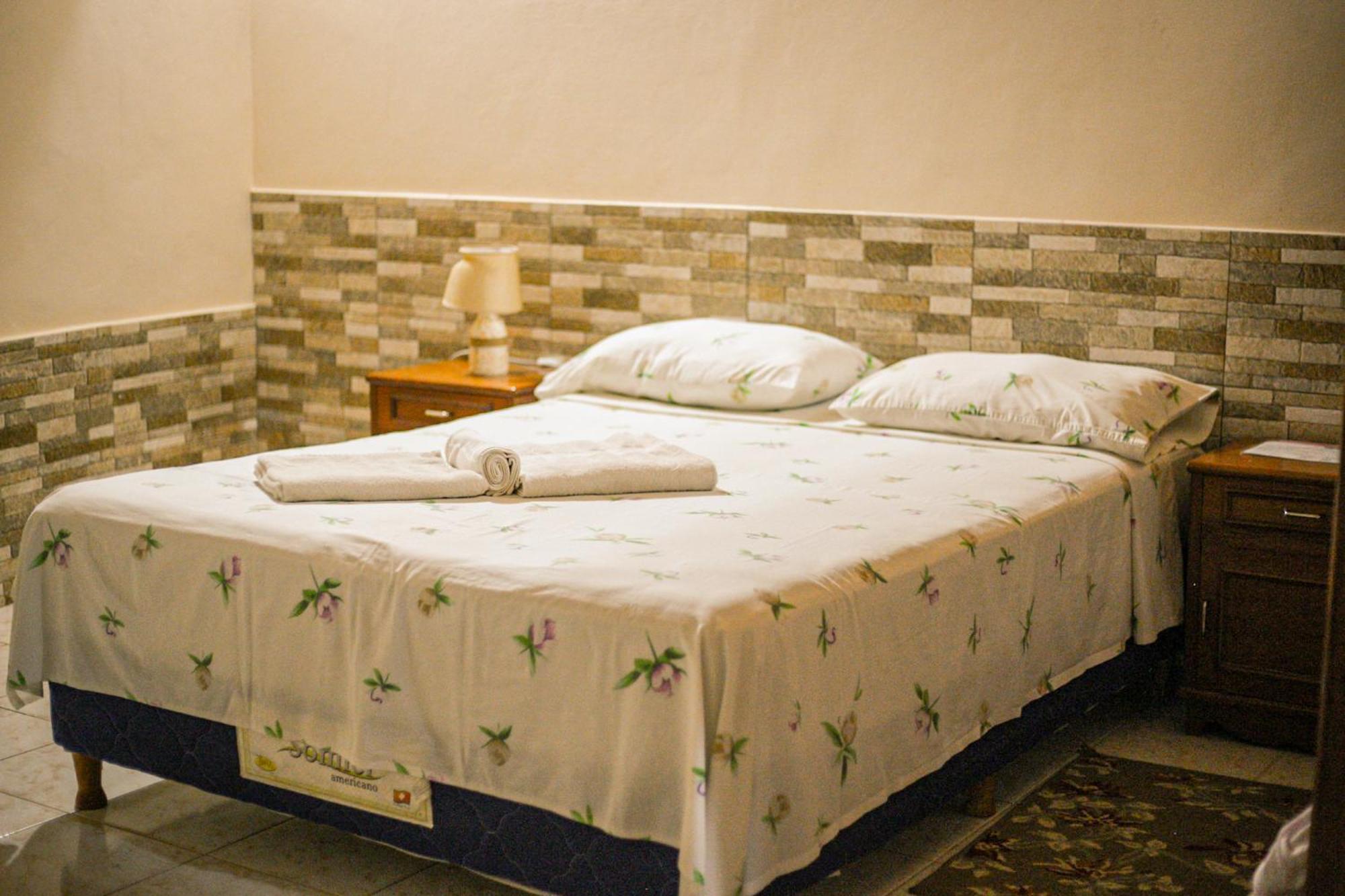 Hotel Sport Camping Independencia Bagian luar foto